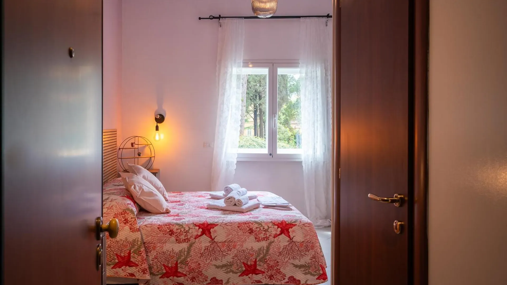 Guest house Sanlorenzo Mada House Rome